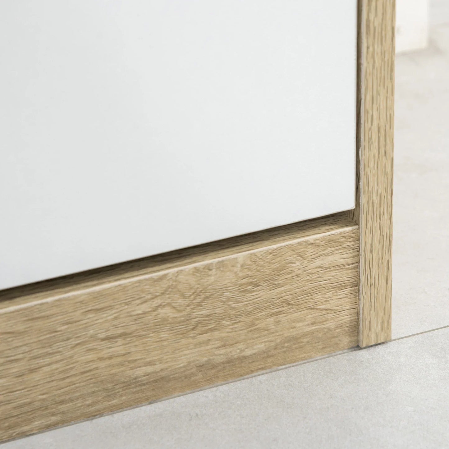 HOMCOM Schuhschrank aus Holz mit 2 Klapptüren und 4 Ablagefächern für 8 Paar Schuhe für Flur, Diele, Schlafzimmer 62,5x26x81 cm Weiß und Natur