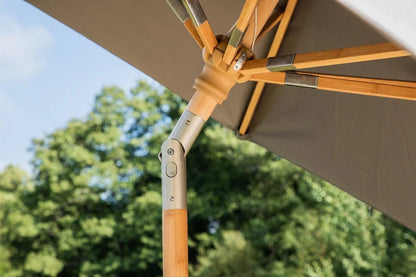 Garten Sonnenschirm Boho – Ø270 cm in wahlweise Schwarz oder Grau